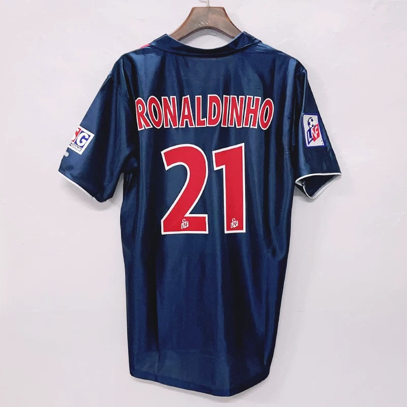 PSG 02/03 Ronaldinho 21
